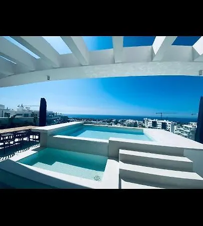 Atico Higueron * فوينخيرولا